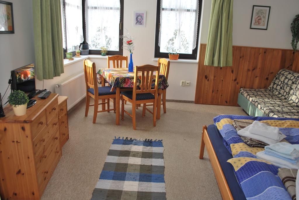 M+M Apartman ฮาร์ราคอฟ ห้อง รูปภาพ