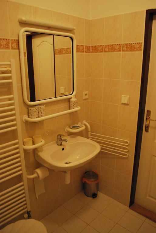 M+M Apartman ฮาร์ราคอฟ ภายนอก รูปภาพ